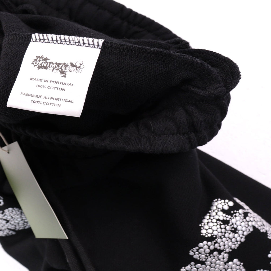 DENIM TEARS  Shorts 8659